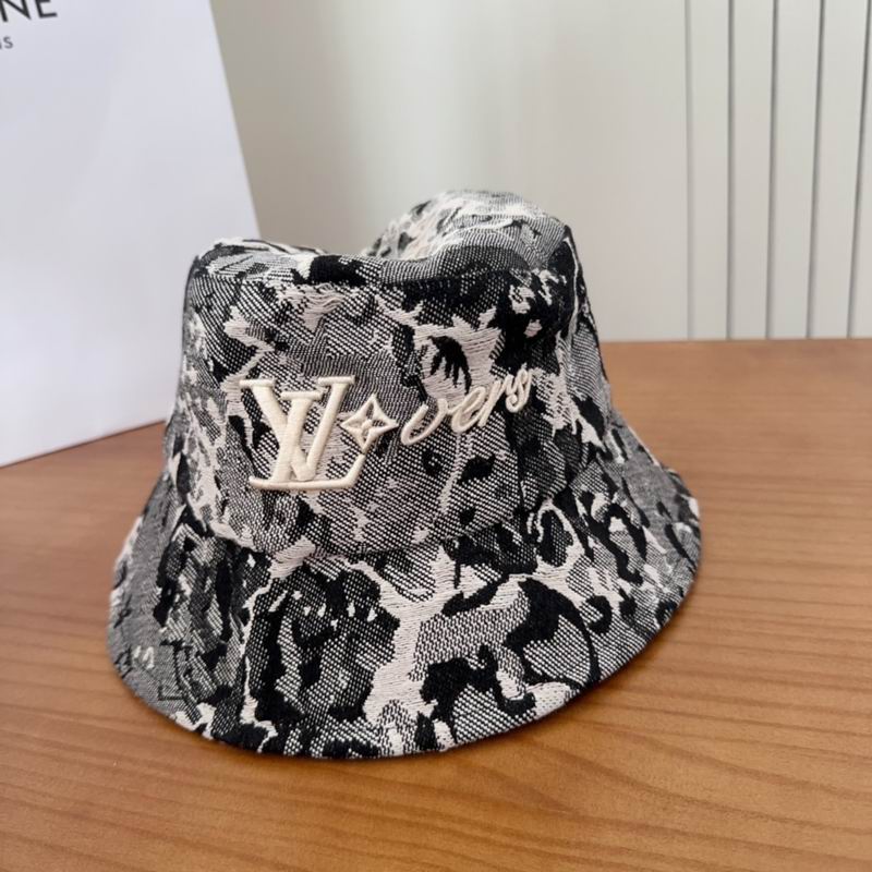LV hat dx47